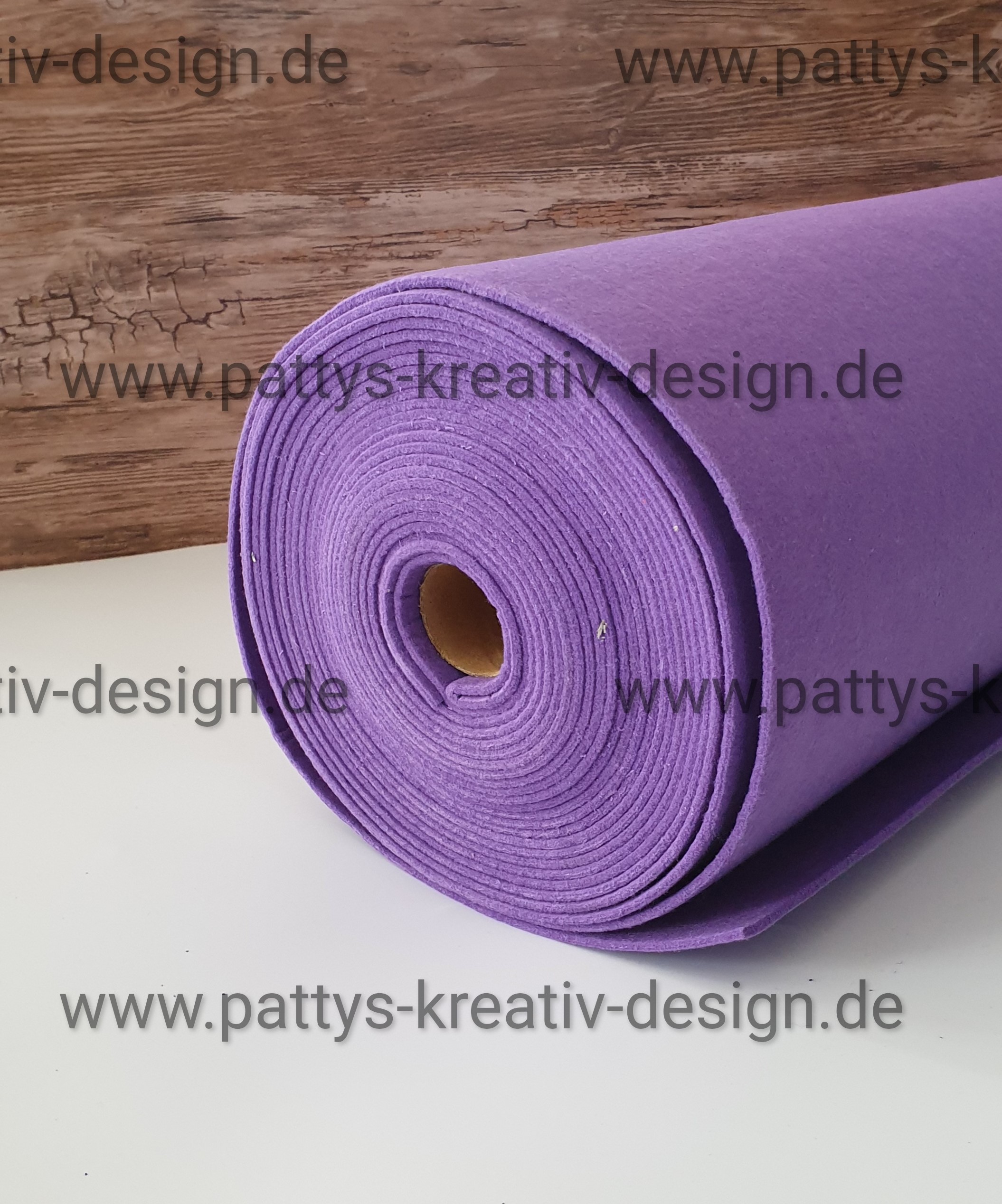 Waschbarer Filz - 3mm stark - hell lila - basteln - DIY - nähen - quillten Waschbarer Filz - 3mm stark - hell lila - basteln - DIY - nähen - quillten